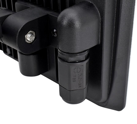 Naświetlacz LED czarny z czujnikiem 30W 2700LM 4000K IP65 Bemko C65-LFX-030BL-4K-PIR
