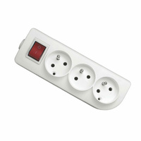 Rozgałęźnik do przedłużacza z wyłącznikiem 3-gniazda z uziemieniem biały Elgotech GN-30W