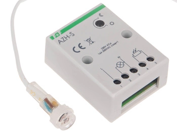 Automat zmierzchowy natynkowy z sondą zewnętrzna 230V F&F AZH-S